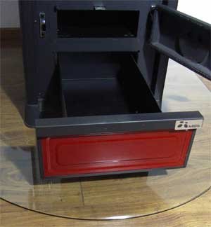 Kaminofen-Julius-10kW-3.jpg