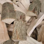 kaminholz-esche-trocken-5425115_1024x1024@2x.webp